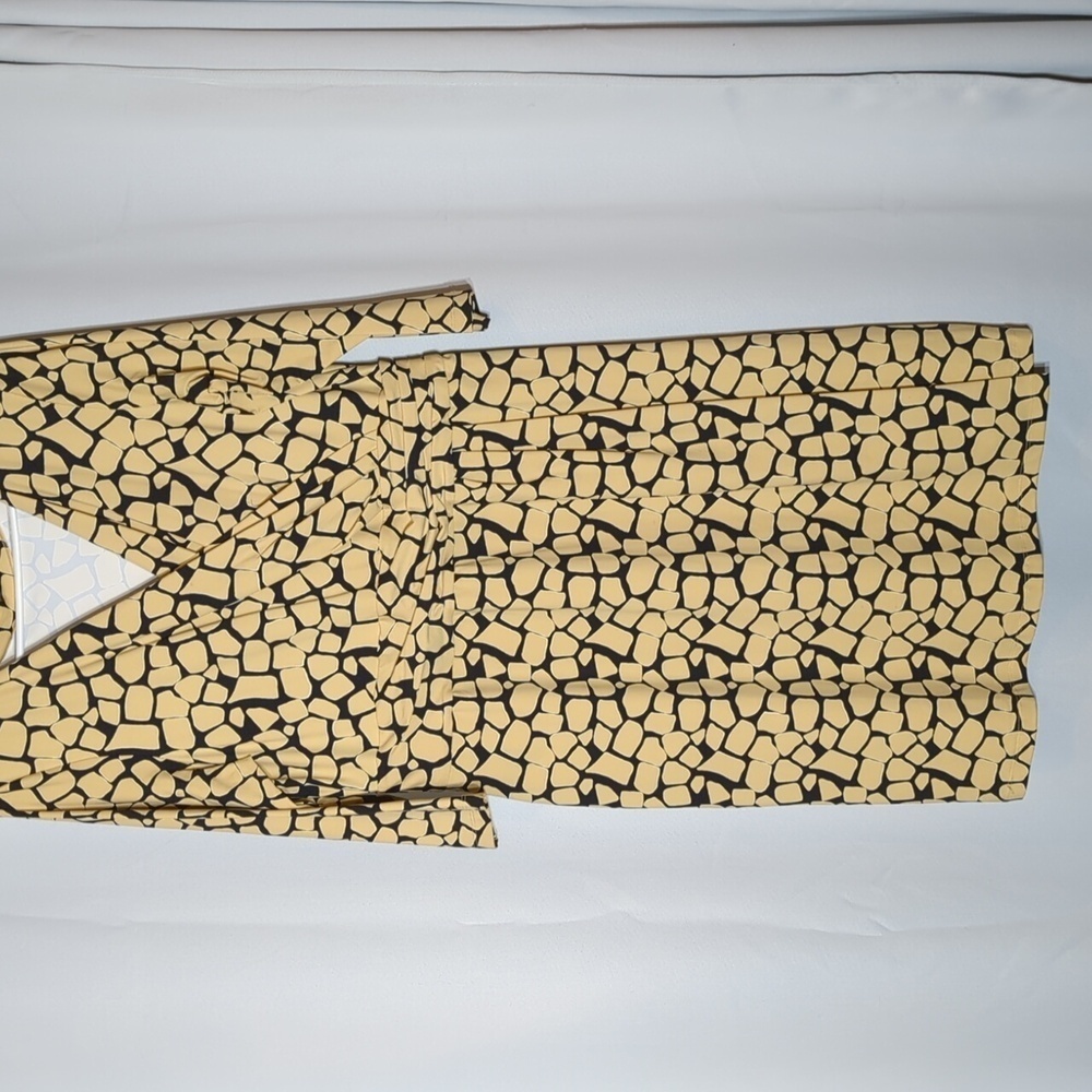 J. McLaughlin for Dillards Faux wrap dress 3/4 sleeve black tan block pattern